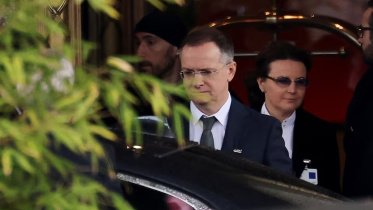 শান্তি আলোচনায় অনড় অবস্থানে রাশিয়া-ইউক্রেন, অগ্রগতি দাবি যুক্তরাষ্ট্রের