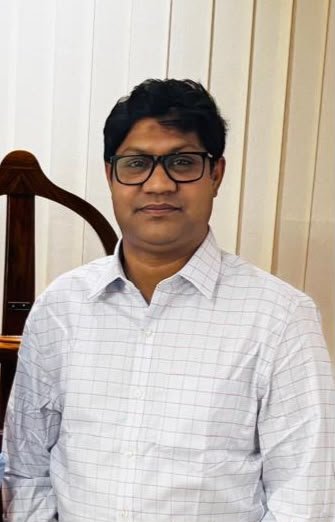ভুয়া ব্যবসার আড়ালে কোটি টাকার প্রতারণা: মঞ্জুরের বিরুদ্ধে একাধিক মামলা
