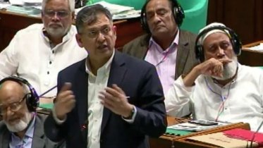 ‘সংস্কারের বাহানায় যদি নির্বাচন না দেয়, তাই আপস করে জুলাই সনদে সই করেছি’
