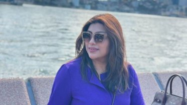 অস্ট্রেলিয়ায় ২ নাটকের শুটিংয়ে তাহমিনা সুলতানা মৌ