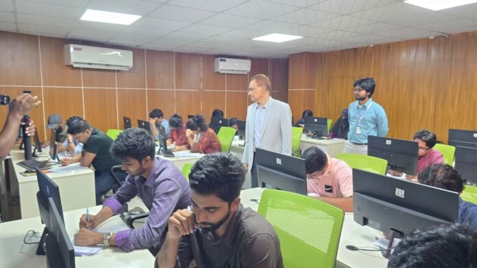 Over 100,000 Candidates Sit for Government AI Training Selection Test